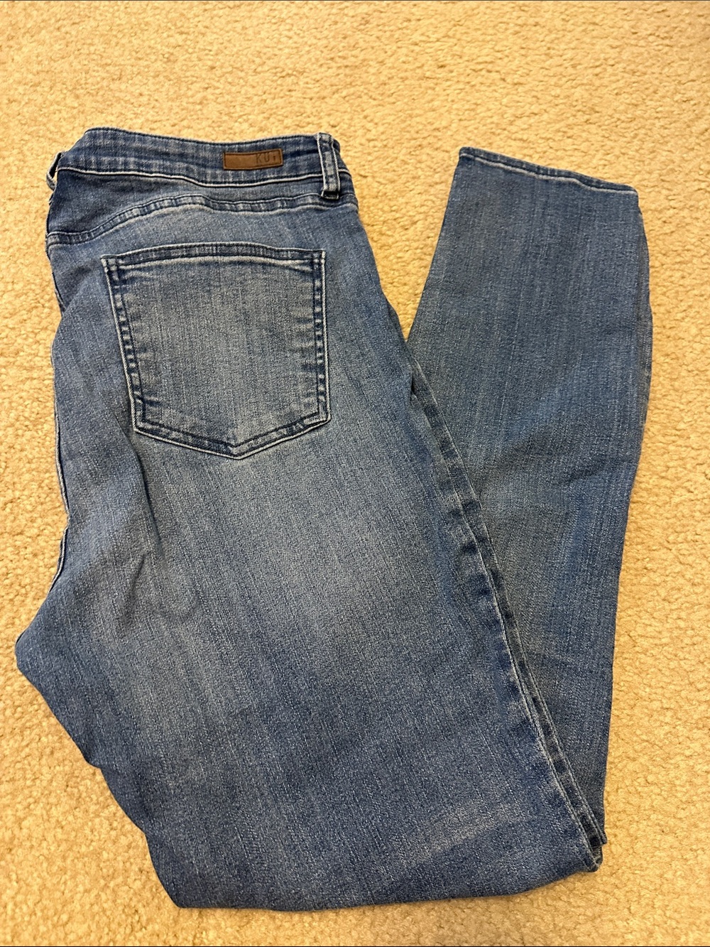 Kut from the Kloth Women's Skinny Jeans in Medium Blue
